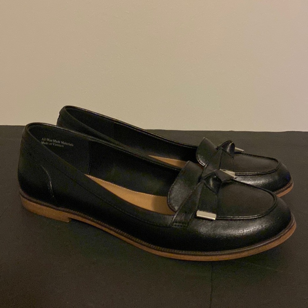 Coach and Four Loafers size 7 Black